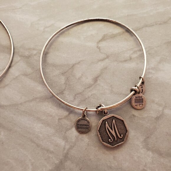 📣 LOT OF 4 Dolphin Path of Life Heart Initial Expandable Adjustable Bangles 📣 - Picture 3 of 11